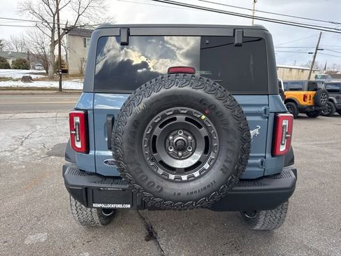 New 2025 Ford Bronco Badlands w/ Sasquatch Package AWD/4WD image 7