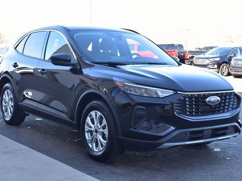 Used 2023 Ford Escape Active w/ Tech Pack #2 image 7