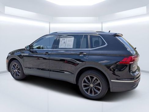 Certified 2022 Volkswagen Tiguan SE AWD/4WD image 3