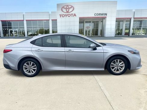 Used 2025 Toyota Camry LE FWD image 6