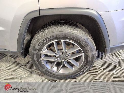 Certified 2020 Jeep Grand Cherokee Limited w/ Luxury Group II image 52