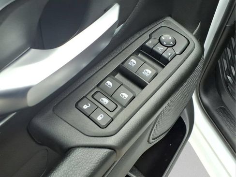 Used 2025 RAM 1500 Lone Star RWD image 24