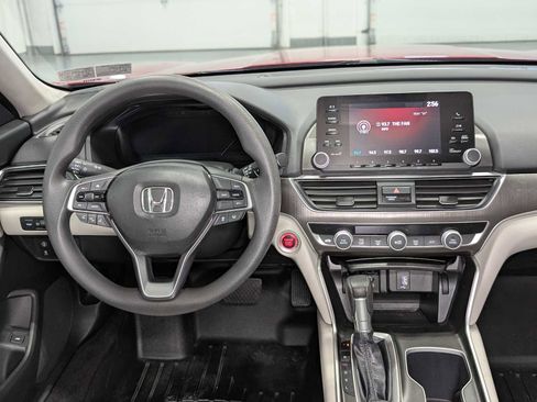 Used 2018 Honda Accord LX image 5