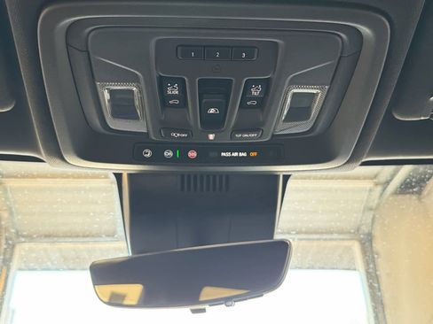 Used 2024 Chevrolet Silverado 1500 LTZ w/ LTZ Premium Package image 44