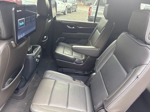 Used 2024 GMC Yukon XL Denali w/ Max Trailering Package RWD image 14