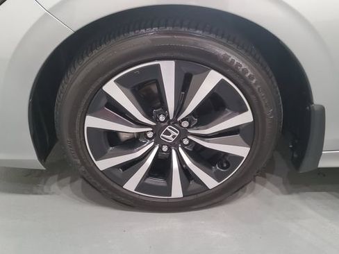 Used 2023 Honda Civic EX image 31