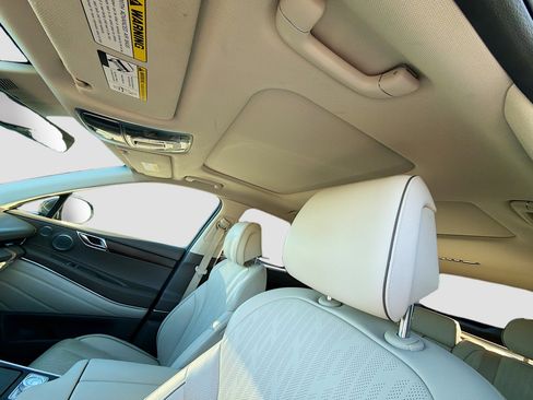 Used 2022 Genesis GV80 2.5T w/ Advanced Package 02 image 27