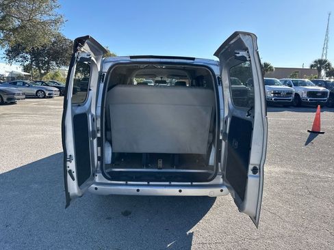 Used 2017 Nissan NV200 SV image 25