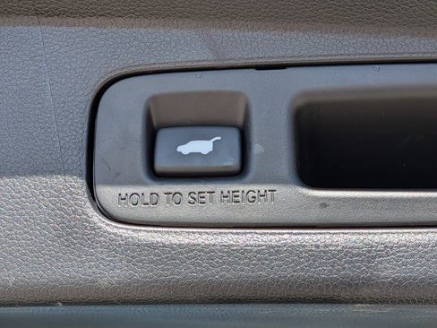 Used 2025 Honda CR-V Sport-L image 14