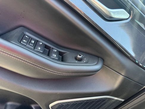 Used 2022 Jeep Grand Cherokee L Laredo RWD image 6