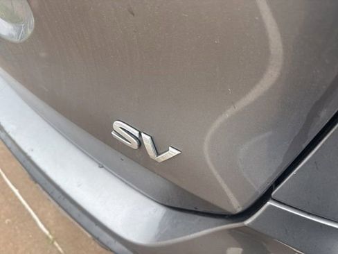 Used 2020 Nissan Rogue SV FWD image 4