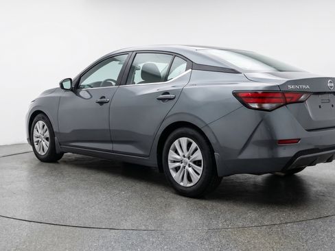 Used 2025 Nissan Sentra S FWD image 6