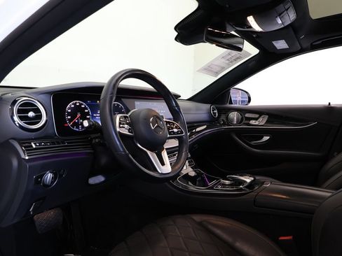 Used 2020 Mercedes-Benz E 350 Sedan image 17