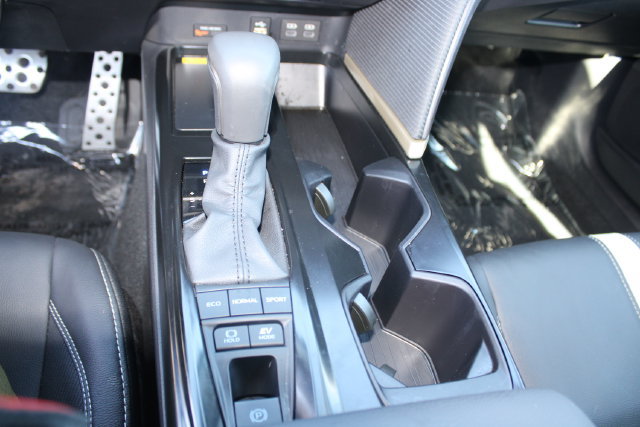 Used 2026 Toyota Camry SE w/ Multimedia Upgrade Package FWD image 30