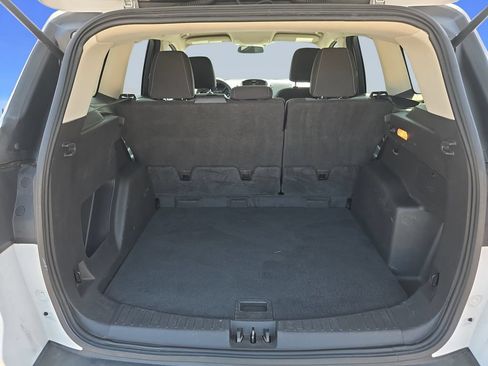 Used 2017 Ford Escape SE AWD/4WD image 30