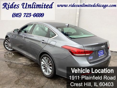 Used 2016 Hyundai Genesis 3.8 image 4
