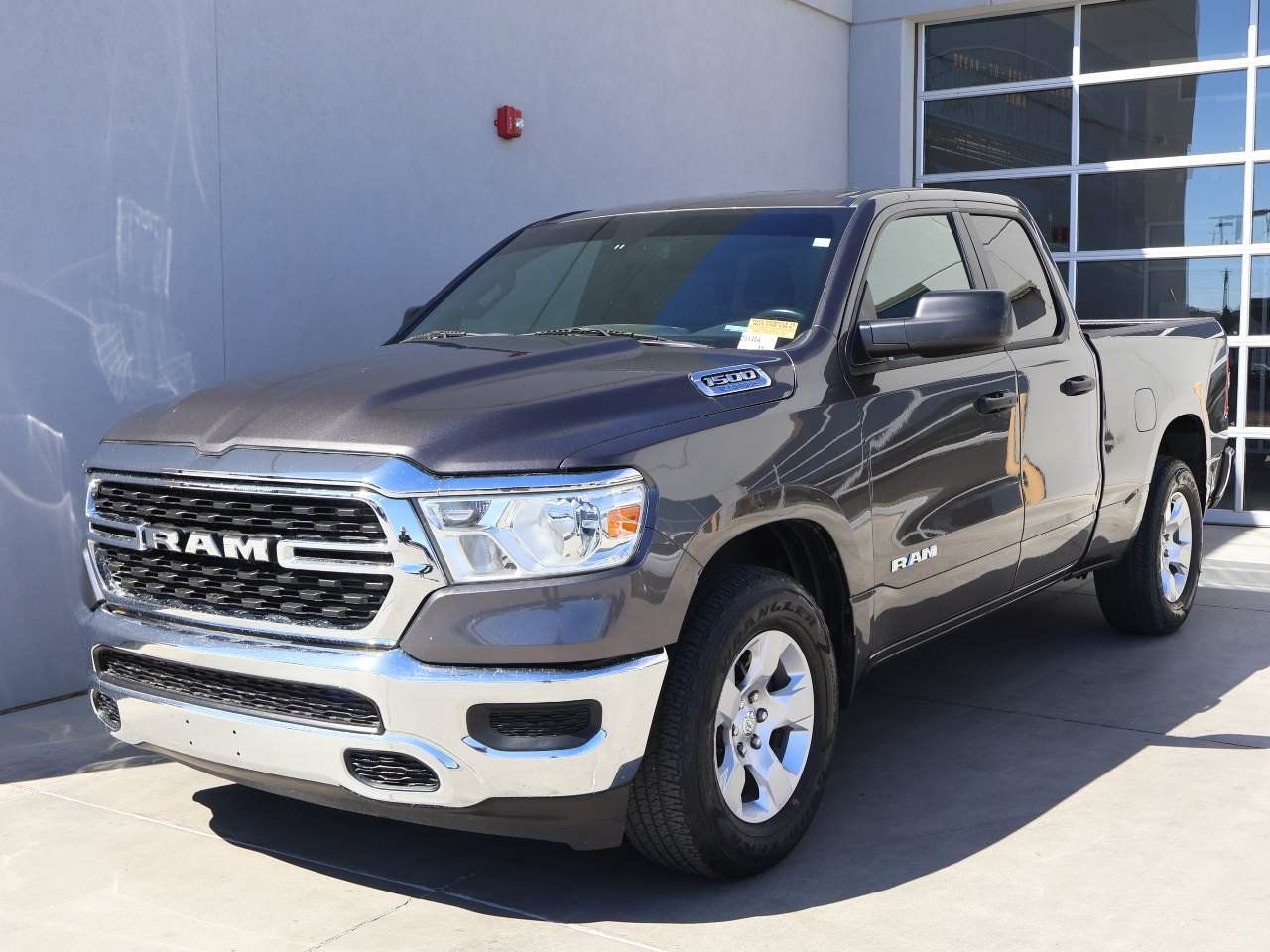 Used 2023 RAM 1500 Big Horn AWD/4WD image 1