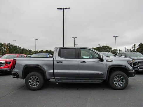 New 2026 GMC Sierra 1500 AT4X image 3
