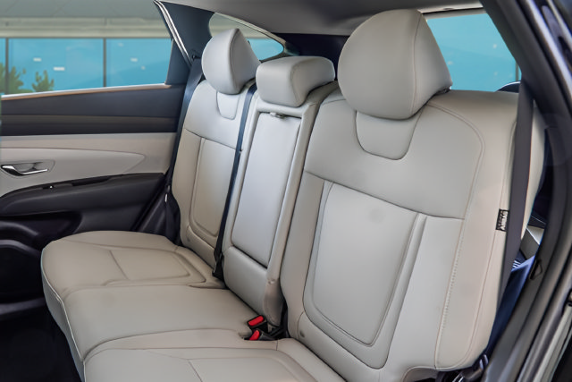 New 2026 Hyundai Tucson SEL FWD image 34