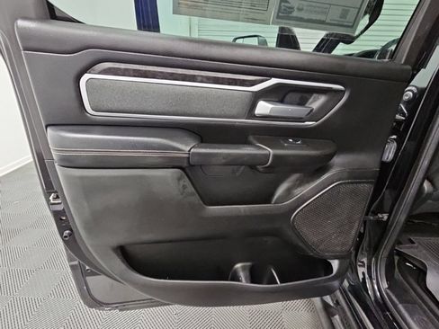 Used 2022 RAM 1500 Big Horn AWD/4WD image 35