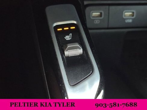 Certified 2023 Kia Sorento SX FWD image 50