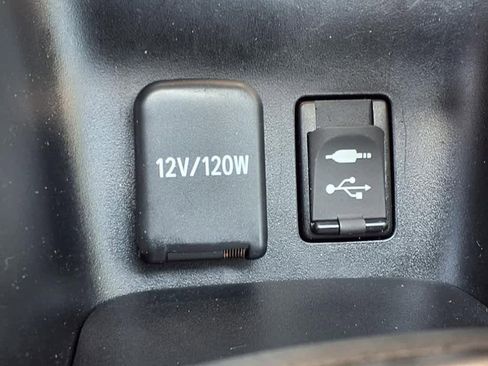 Used 2018 Toyota Prius Two image 23