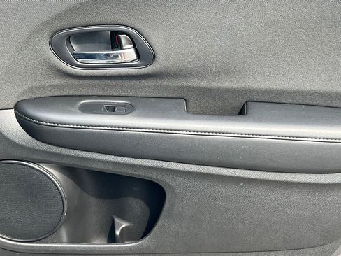 Used 2022 Honda HR-V Sport image 20