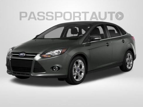 Used 2014 Ford Focus SE FWD image 1