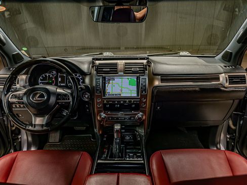 Used 2020 Lexus GX 460 Premium w/ Premium Package AWD/4WD image 17