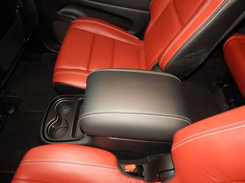 Used 2024 Dodge Durango SRT AWD/4WD image 29