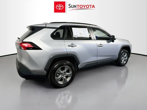 Used 2024 Toyota RAV4 XLE FWD image 4