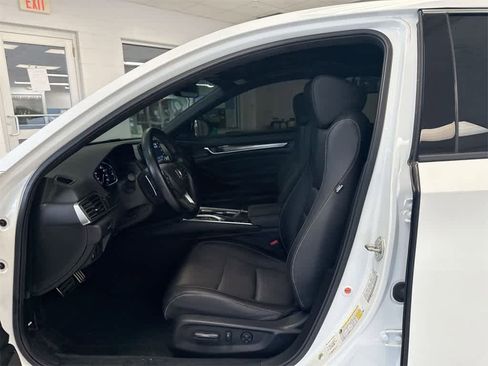 Used 2020 Honda Accord Sport image 17