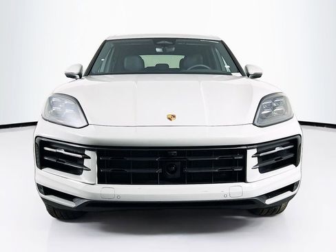 New 2026 Porsche Cayenne Base image 6