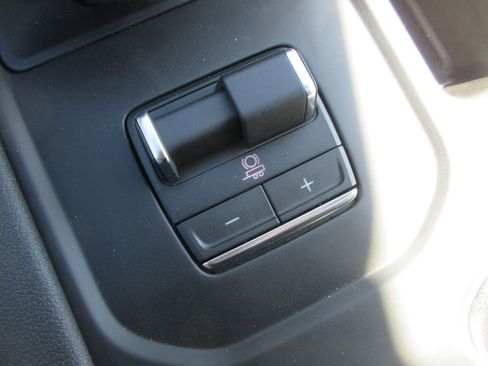 New 2026 GMC Sierra 1500 AT4 w/ AT4 Premium Package image 21