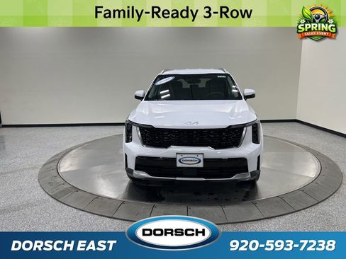 New 2026 Kia Sorento S image 2