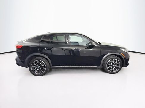 Used 2026 BMW X2 xDrive28i AWD/4WD image 10