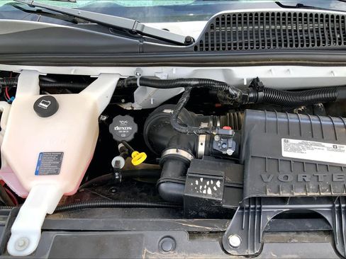 Used 2019 Chevrolet Express 3500 LT w/ LT Preferred Equipment Group RWD image 31