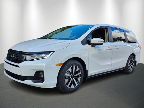New 2026 Honda Odyssey EX-L image 3