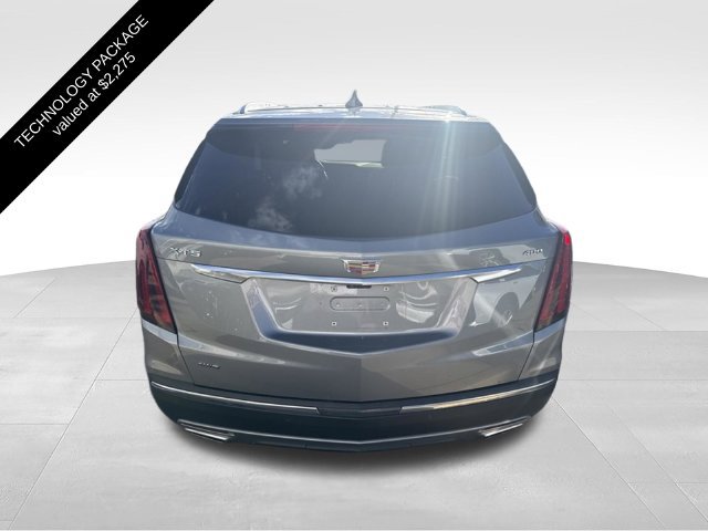Used 2025 Cadillac XT5 Premium Luxury w/ Technology Package AWD/4WD image 4
