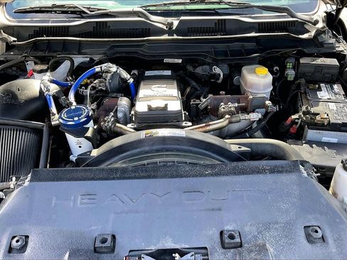 Used 2018 RAM 2500 Laramie w/ Snow Chief Group image 36