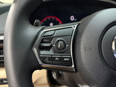 Used 2025 Acura MDX FWD w/ Technology Package image 12