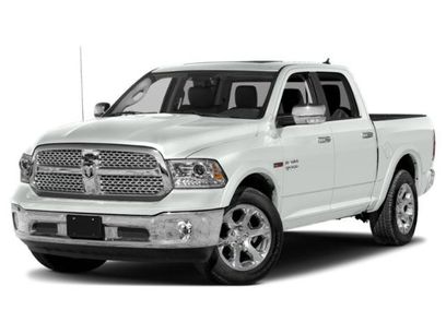 Used 2015 RAM 1500 Laramie w/ Convenience Group