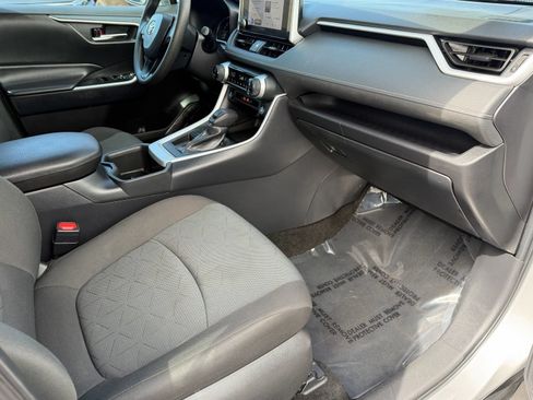 Used 2024 Toyota RAV4 XLE FWD image 14
