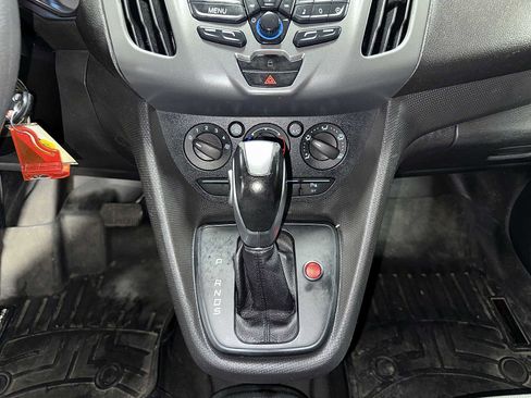 Used 2017 Ford Transit Connect XL image 21