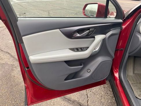 Certified 2019 Chevrolet Blazer LT image 17