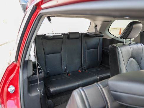 Certified 2024 Toyota Grand Highlander AWD image 48
