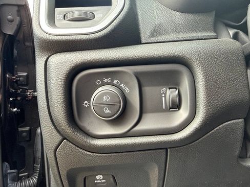 New 2026 RAM 1500 Express AWD/4WD image 20