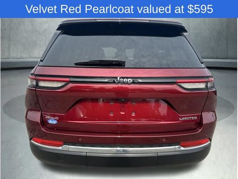 Used 2023 Jeep Grand Cherokee Limited AWD/4WD image 5