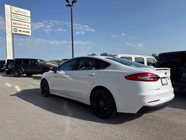 Used 2020 Ford Fusion SE w/ Equipment Group 151A FWD image 5