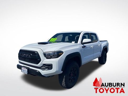 Used 2019 Toyota Tacoma TRD Pro AWD/4WD image 3